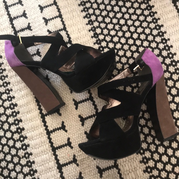 DV by Dolce Vita Shoes - DV by Dolce Vita Larena